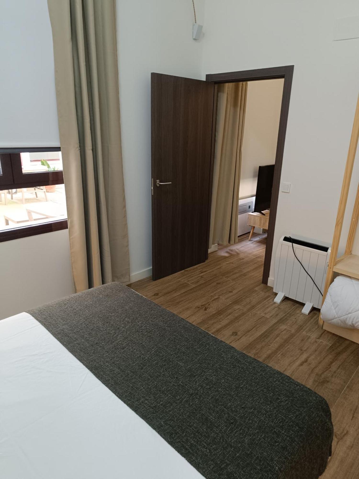 Apartamentos Al-Qazeres Luxury La Concepcion Caceres Ngoại thất bức ảnh