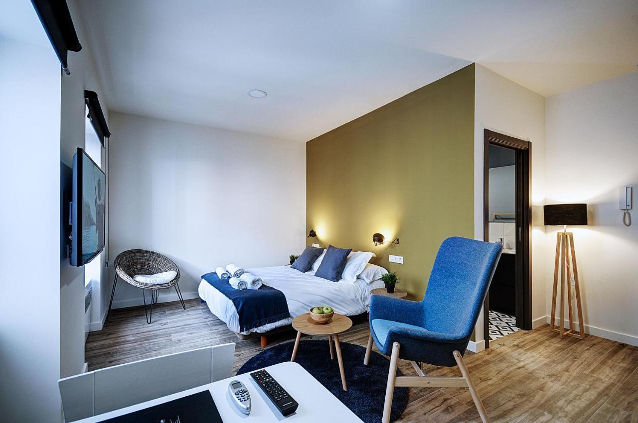Apartamentos Al-Qazeres Luxury La Concepcion Caceres Ngoại thất bức ảnh